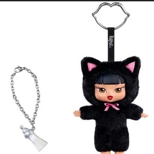 Bratz Bratziez Iconz Kool Kat Jade Plush Keychain - Black with Pink Accents